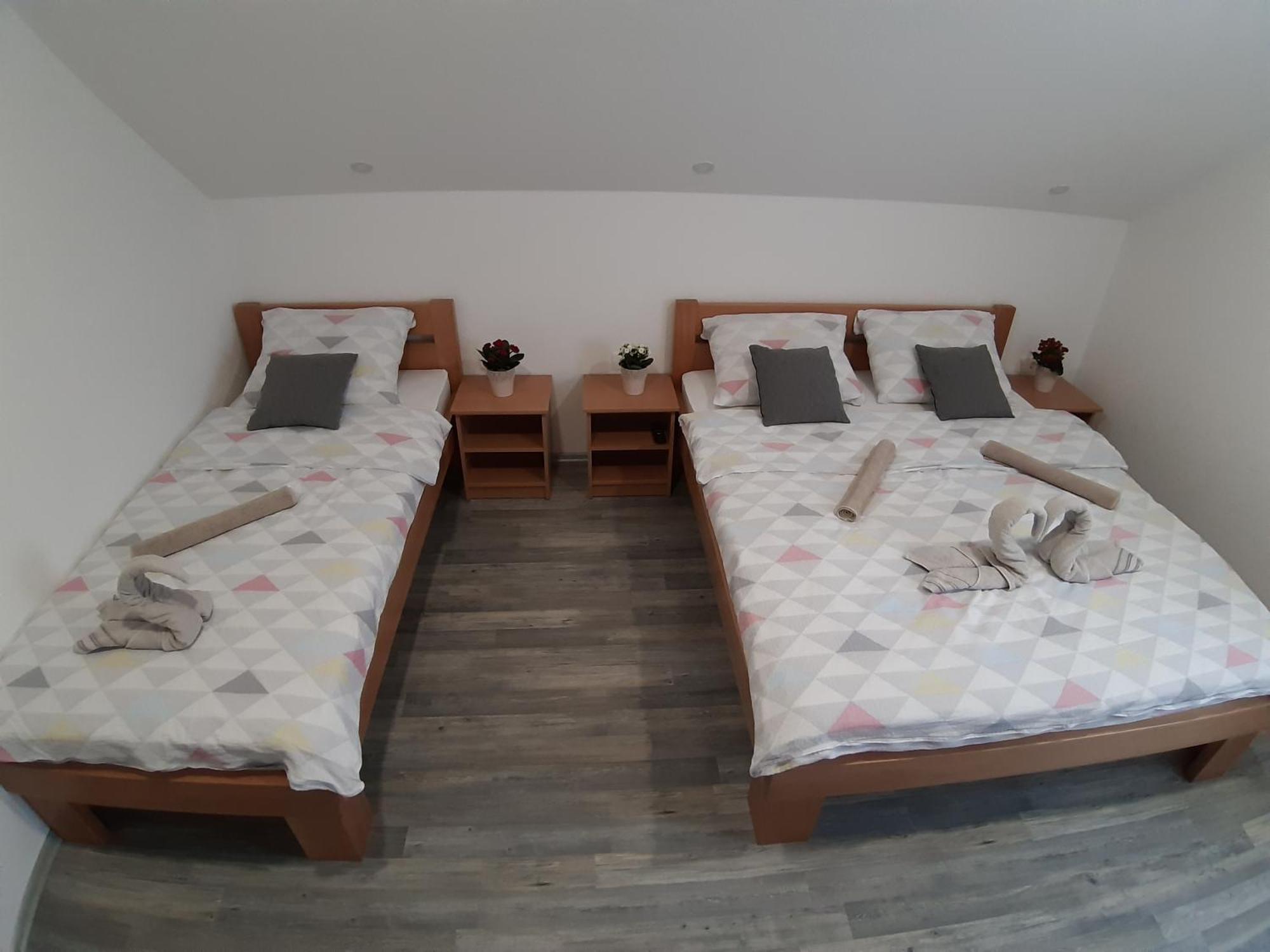 House Naomi Apartment Grabovac  Ngoại thất bức ảnh