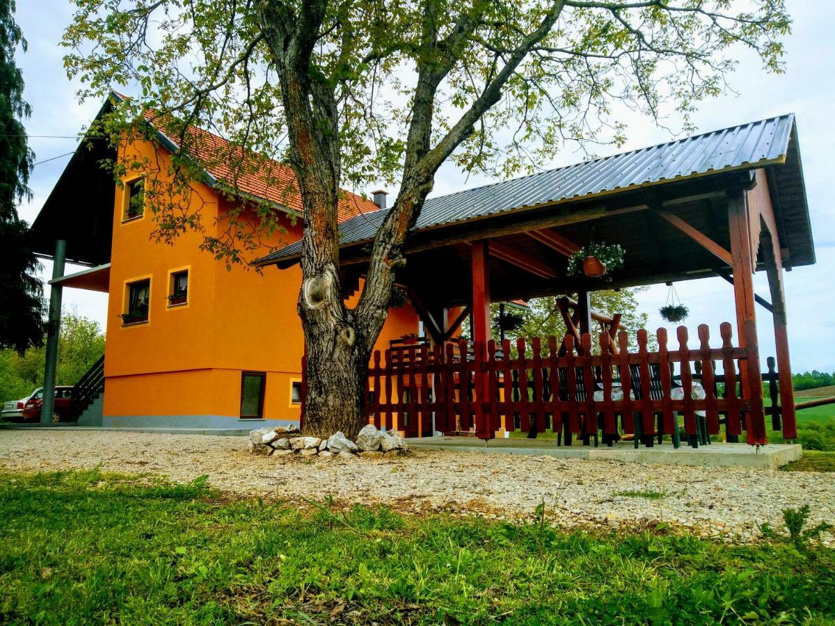 House Naomi Apartment Grabovac  Ngoại thất bức ảnh
