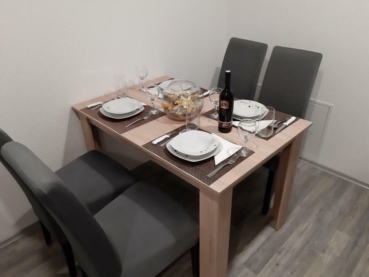 House Naomi Apartment Grabovac  Ngoại thất bức ảnh